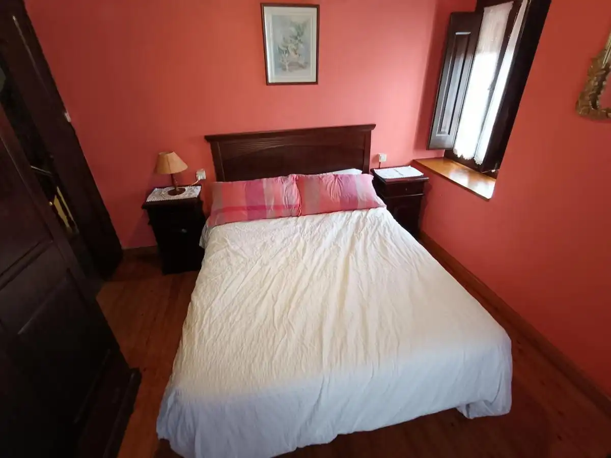 Habitación de Casa o chalet en venta en Llanes con Calefacción, Terraza y Trastero