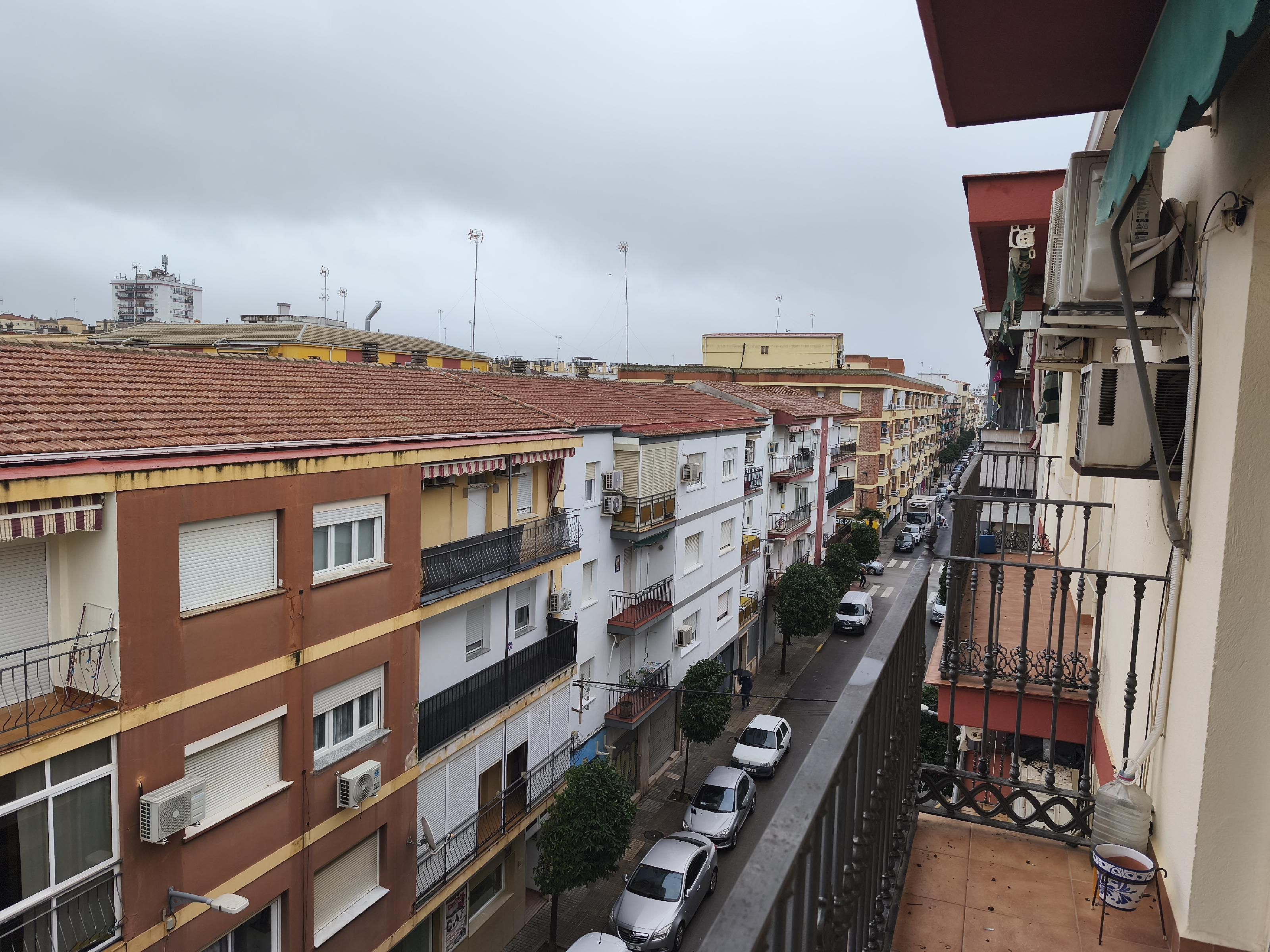 Exterior view of Apartment for sale in Andújar  with Air Conditioner and Heating