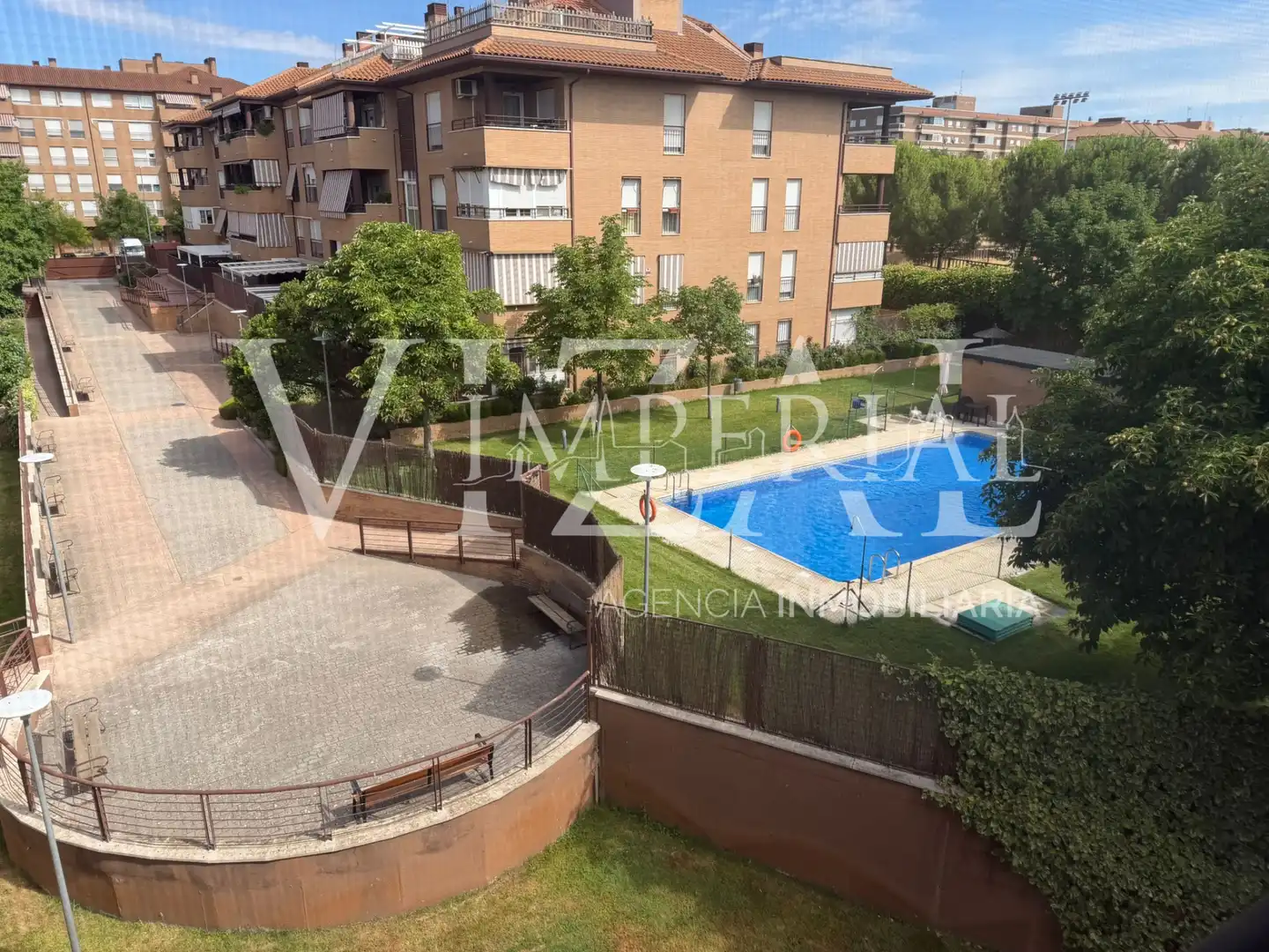 Vista exterior de Piso en venta en Humanes de Madrid con Aire acondicionado, Calefacción y Terraza