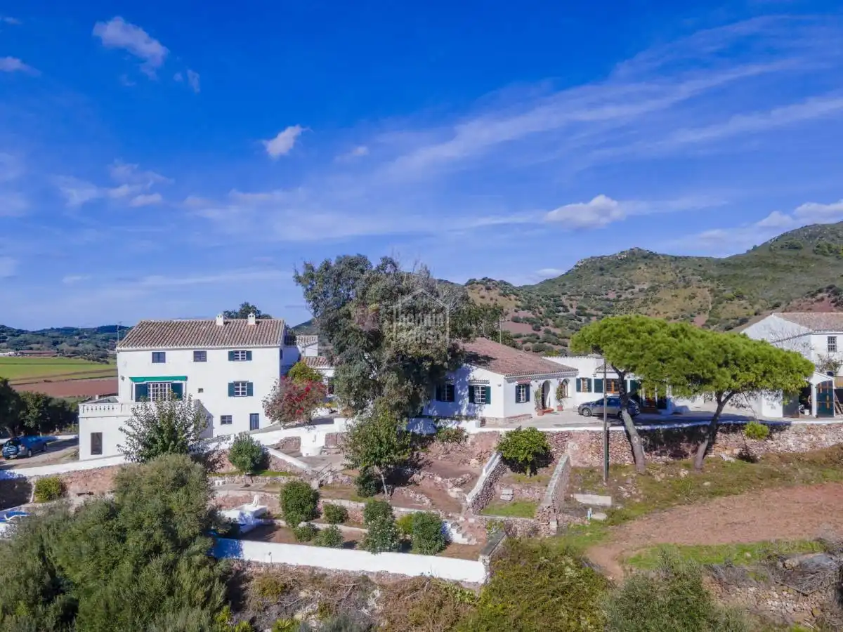 Casa rústica amb piscina en venda a Ferreries poble, imagen 56