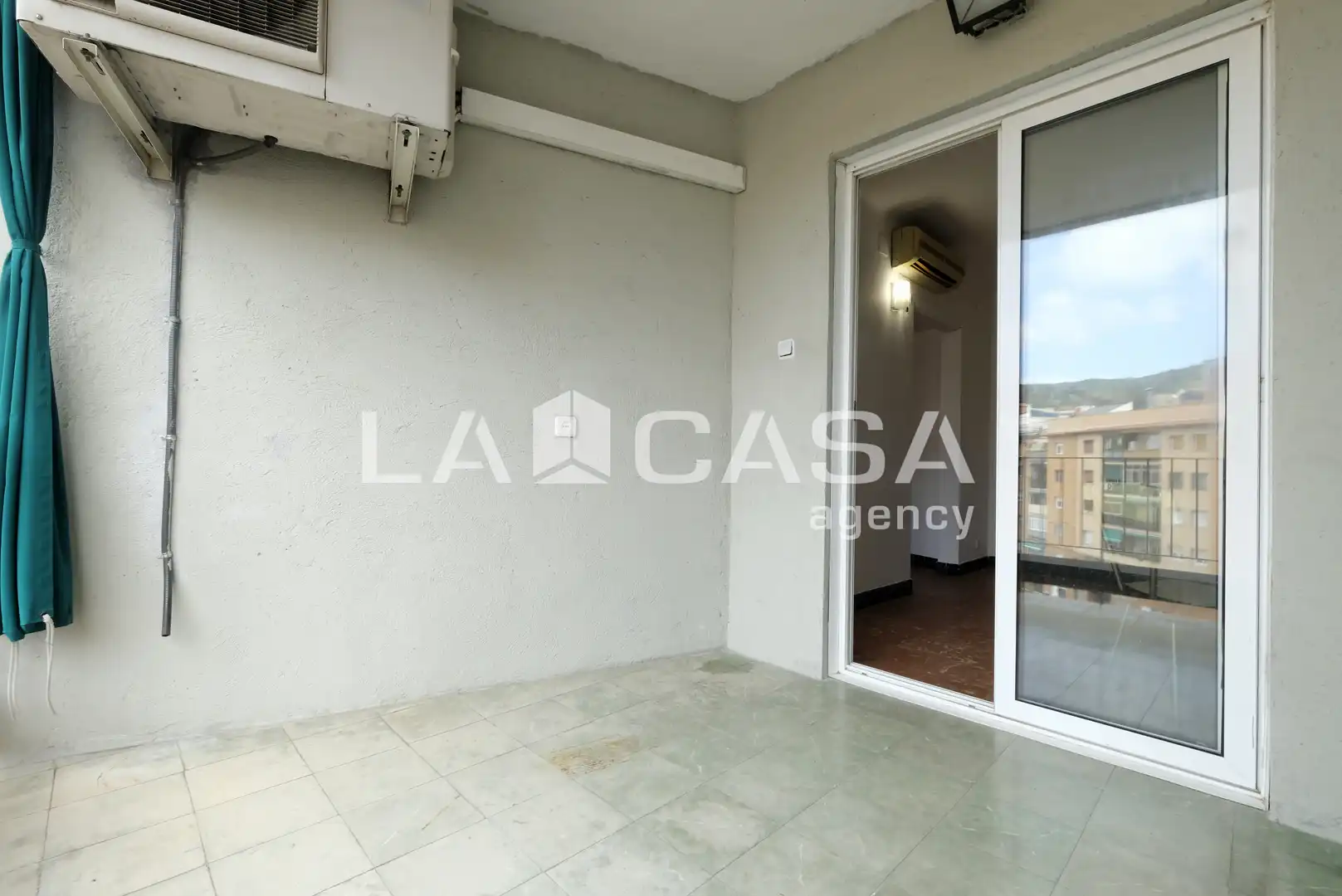 Terraza de Piso en venta en Barcelona con Balcón