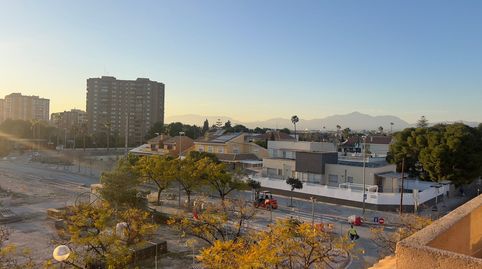 Photo 2 of Duplex for sale in Calle Catedrático Eliseo Gómez Serrano, Virgen del Remedio - Parque Lo Morant, Alicante / Alacant
