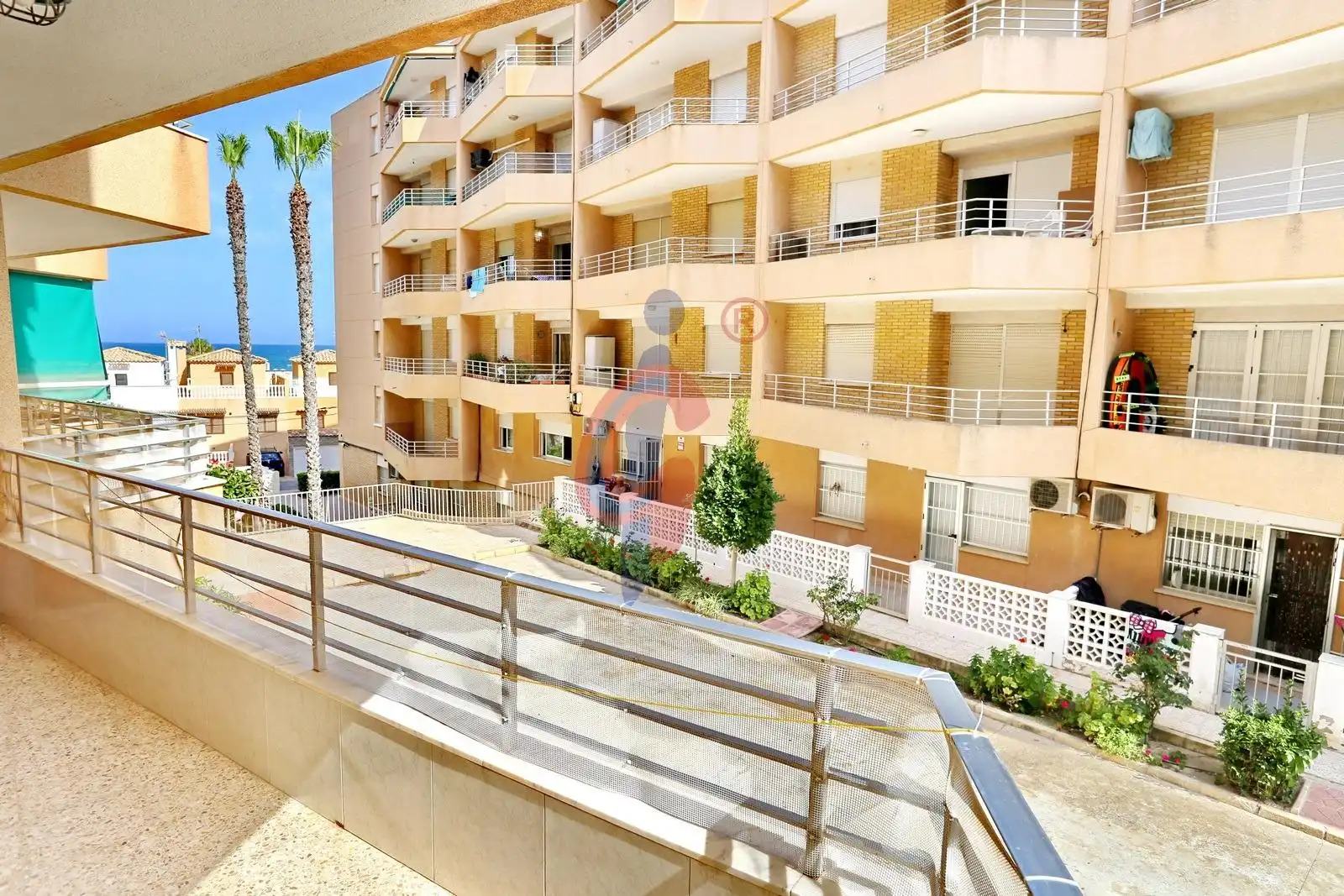 Exterior view of Apartments for sale in Guardamar del Segura  with Terrace
