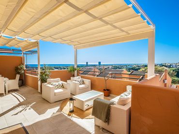 Penthouse zum Verkauf in Elviria - Cabopino