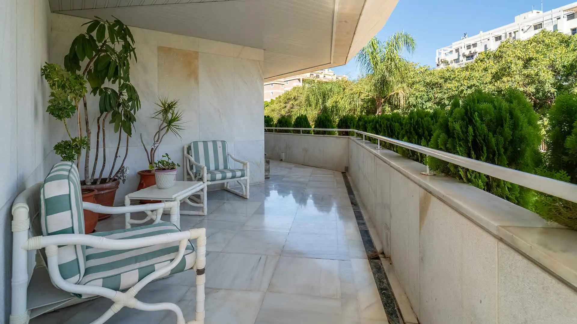 Terraza de Apartamento en venta en Marbella con Aire acondicionado, Terraza y Trastero