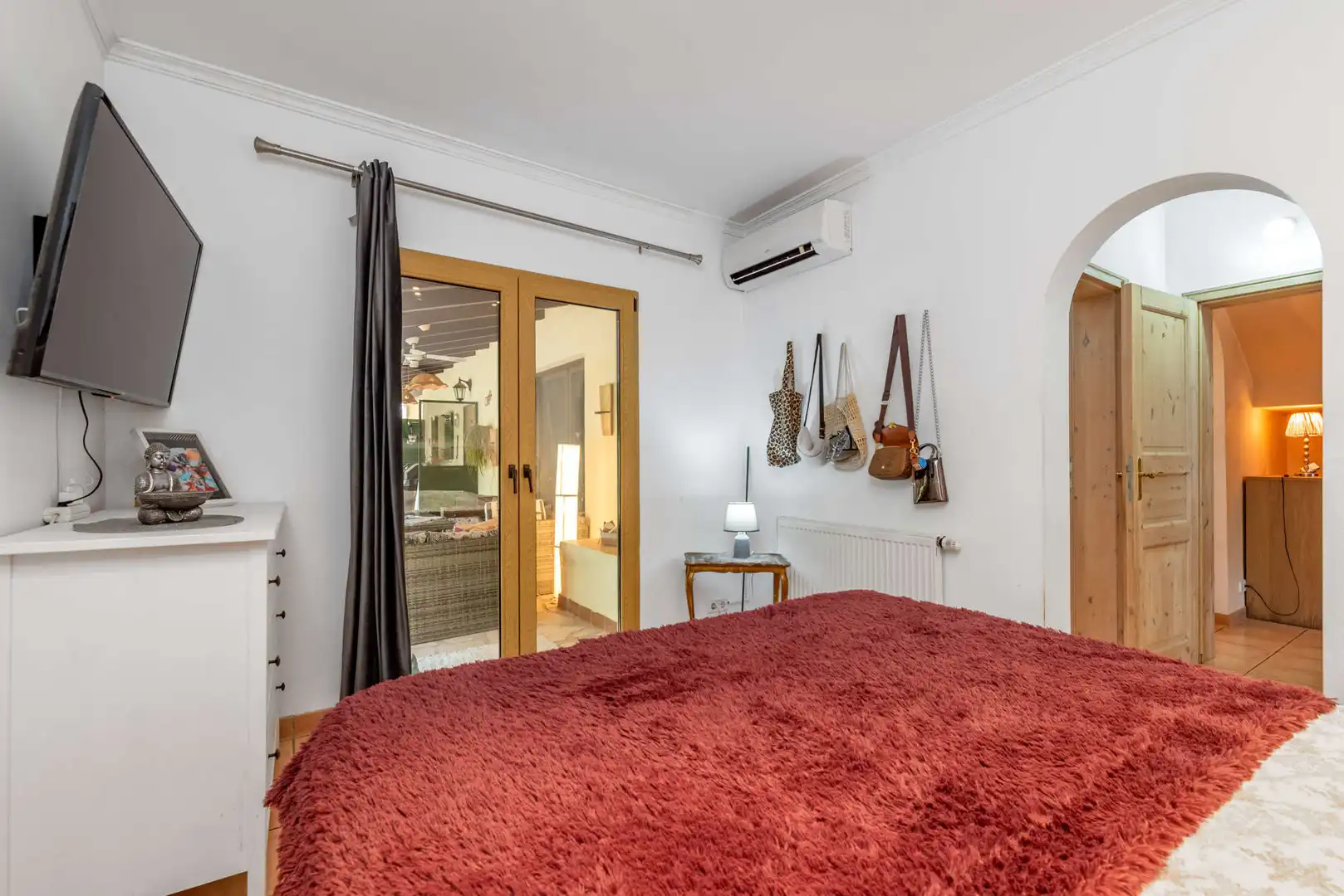 Dormitori de Finca rústica de lloguer en Felanitx amb Aire condicionat, Calefacció i Terrassa