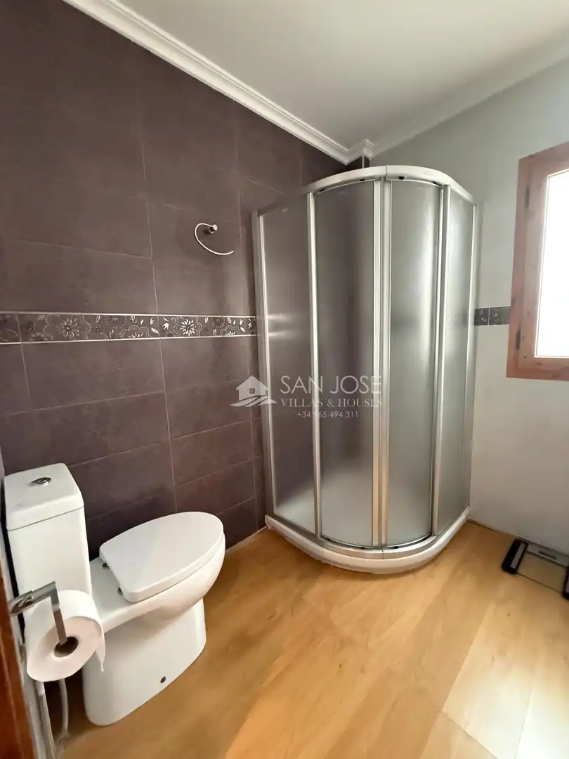 Bany de Casa o xalet en venda en Aspe amb Aire condicionat, Terrassa i Traster