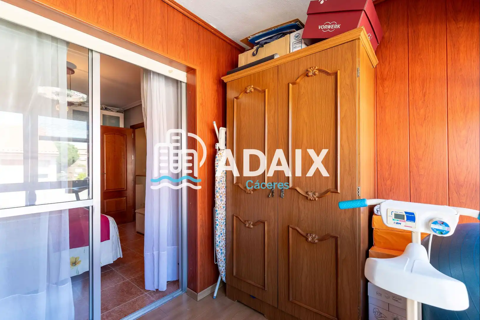 Dormitori de Casa o xalet en venda en Cáceres amb Aire condicionat, Calefacció i Traster