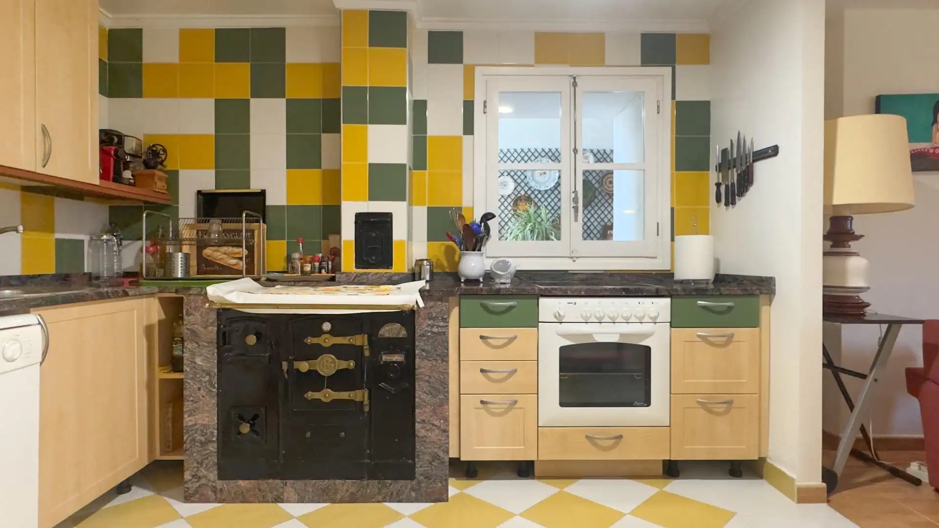 Cocina de Casa o chalet en venta en Baños de Rioja con Calefacción, Jardín privado y Terraza