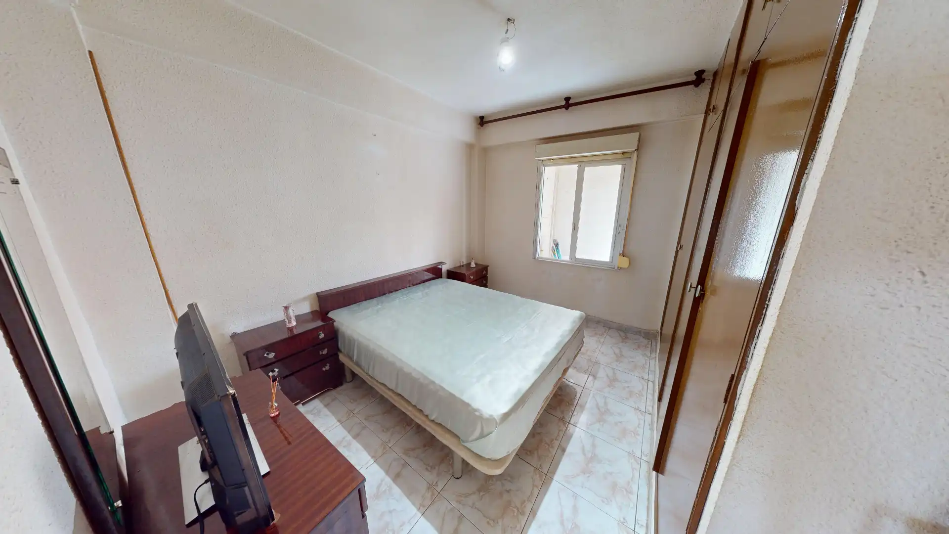 Schlafzimmer von Wohnung zum Verkauf in Alicante / Alacant mit Balkon