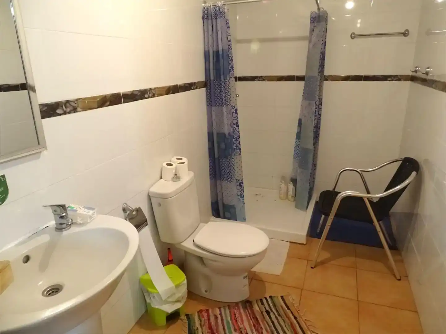 Bany de Casa adosada en venda en Grañón amb Jardí privat, Traster i Moblat