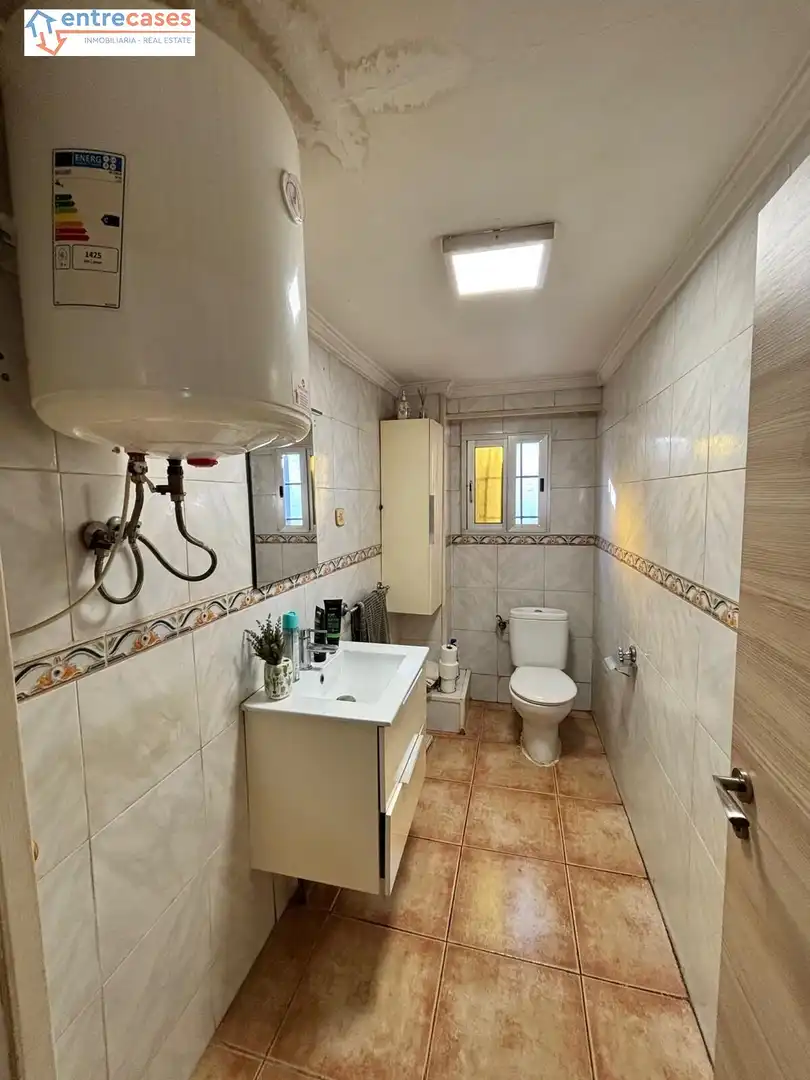 Bany de Finca rústica en venda en Sagunto / Sagunt amb Aire condicionat, Terrassa i Piscina