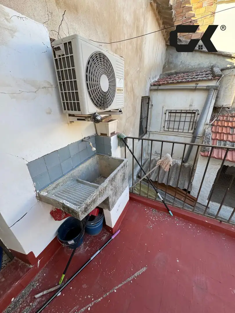 Terrasse von Einfamilien-Reihenhaus zum Verkauf in Mula