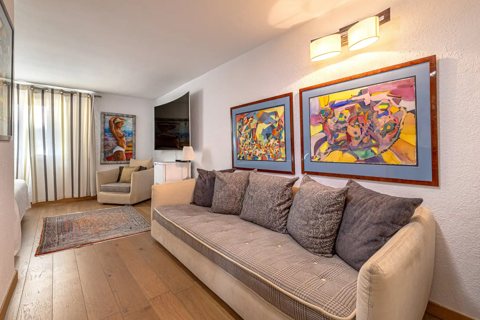 Sala de estar de Casa o chalet en venta en Marbella con Aire acondicionado, Jardín privado y Terraza