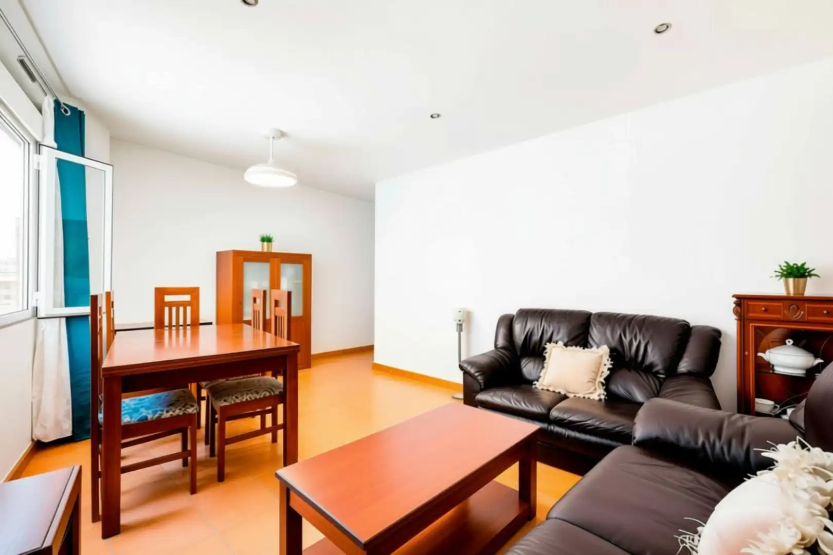 Living room of Flat for sale in Chiclana de la Frontera  with Air Conditioner