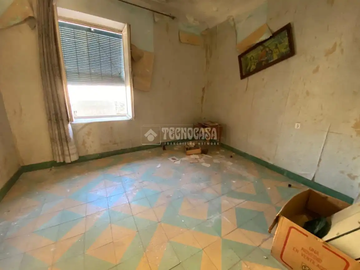 Casa adosada en venta en Torredonjimeno