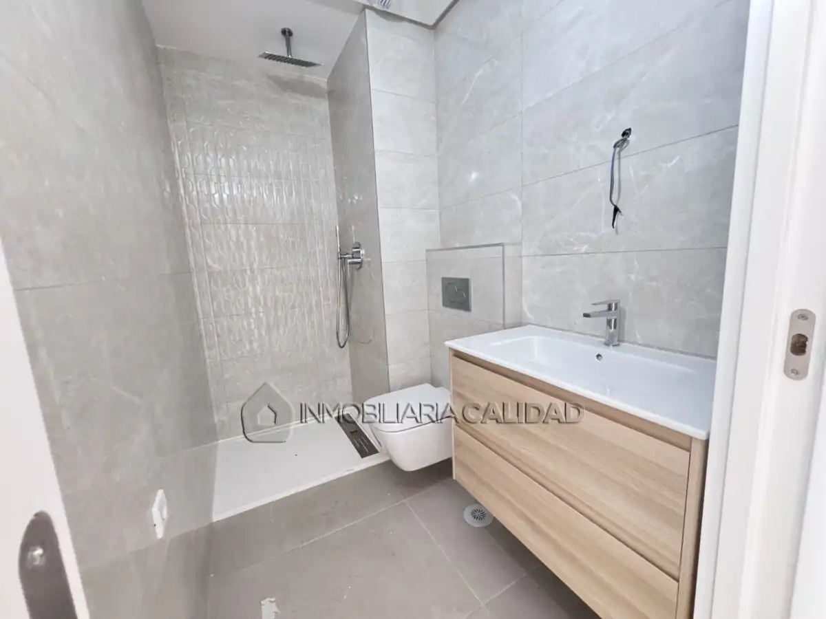 Badezimmer von Wohnung zum Verkauf in Santa Pola mit Heizung