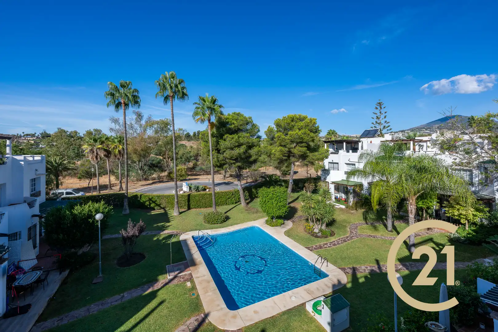 Jardín de Casa adosada en venta en Marbella con Aire acondicionado, Terraza y Piscina comunitaria