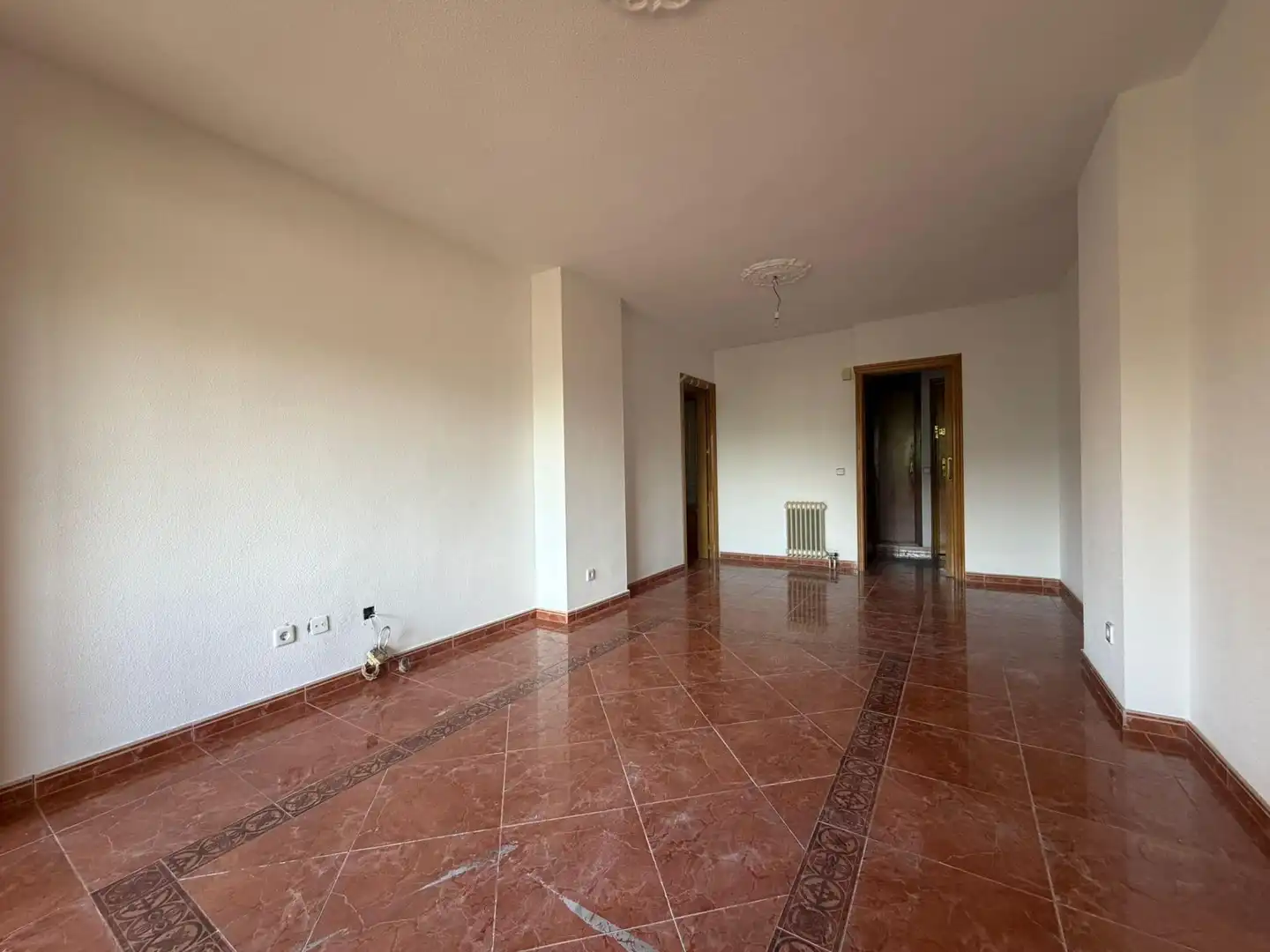 Wohnzimmer von Wohnung zur Miete in Madrid mit Heizung, Privatgarten und Abstellraum