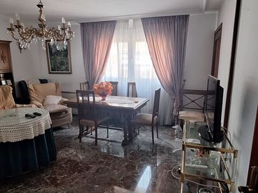 Piso con balcón en venta en San Ildefonso - Catedral