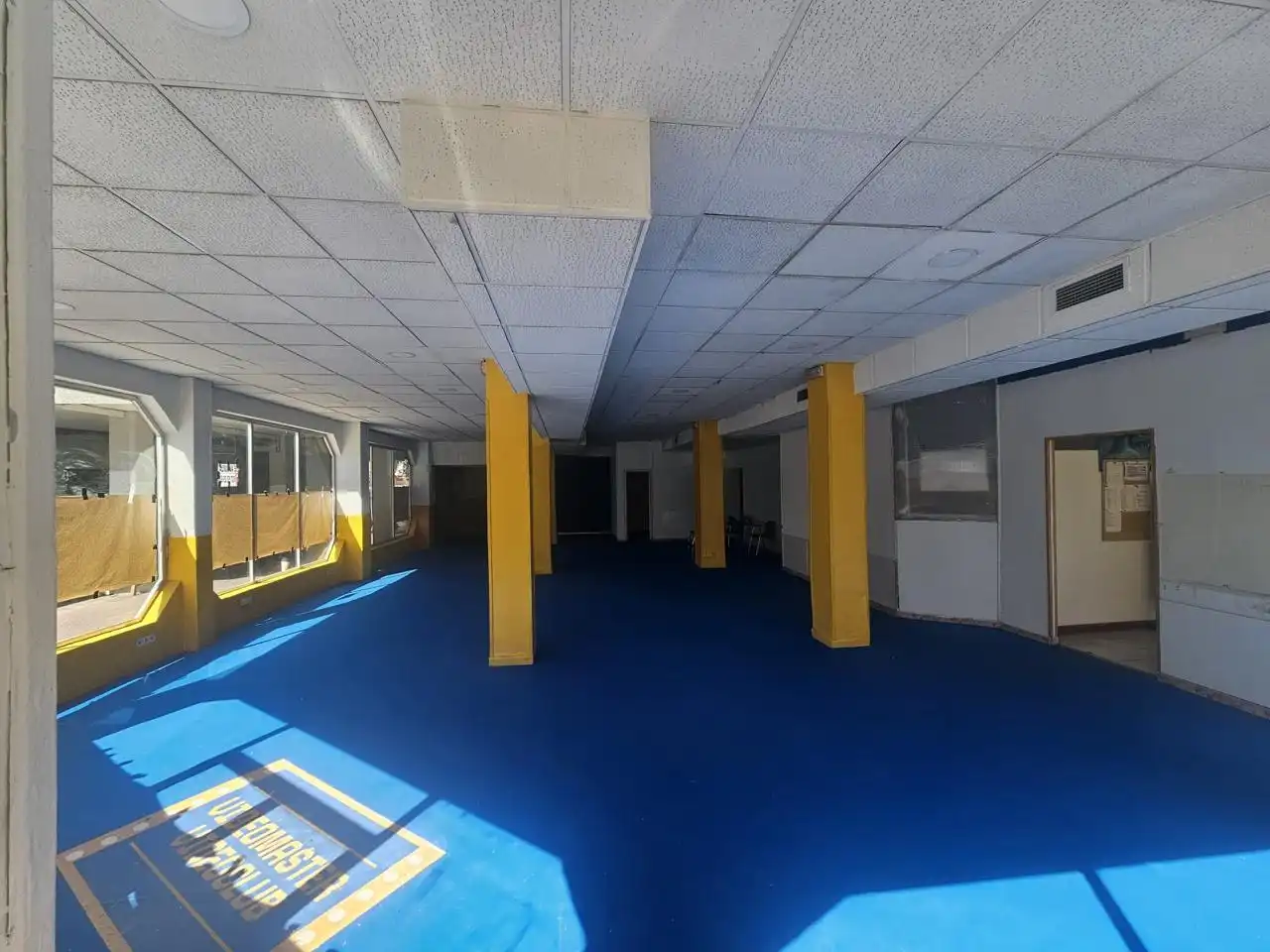 Local comercial de lloguer a Vía Complutense, imagen 7