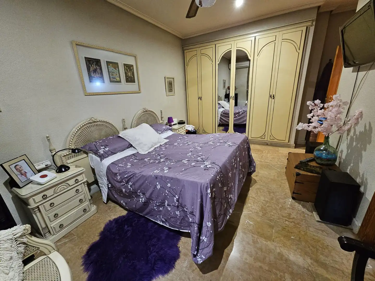 Casa adosada en venta en El Pinós / Pinoso