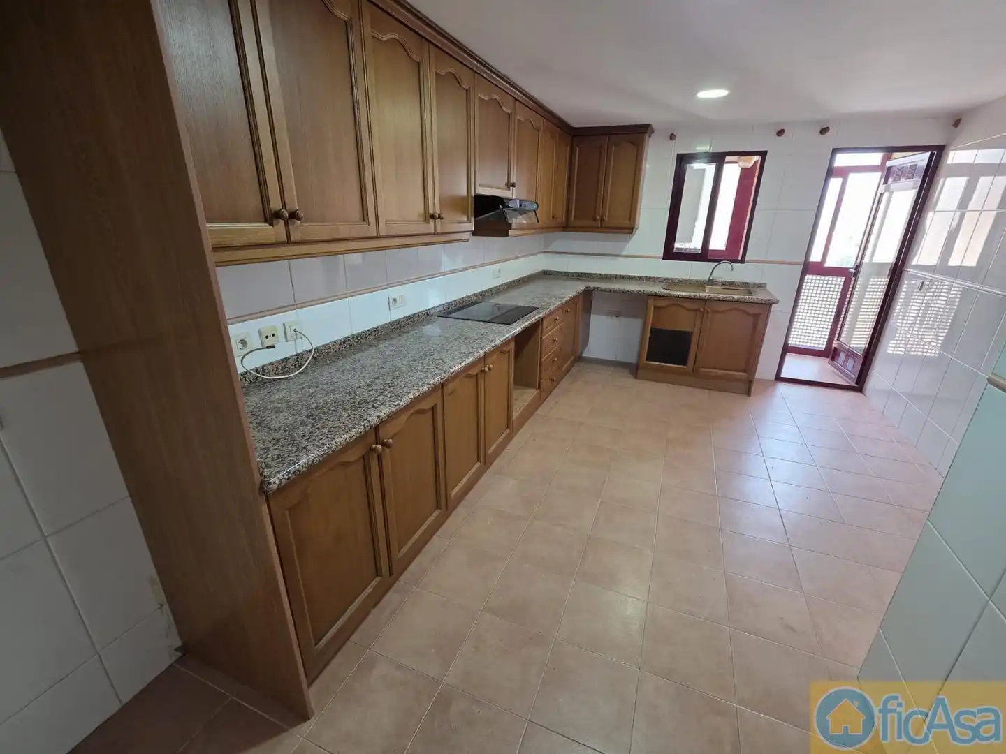 Cocina de Ático en venta en Castellón de la Plana / Castelló de la Plana con Aire acondicionado, Calefacción y Terraza