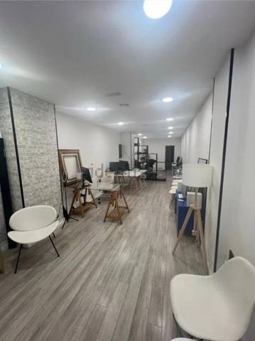 Local comercial en Alquiler en Las Norias