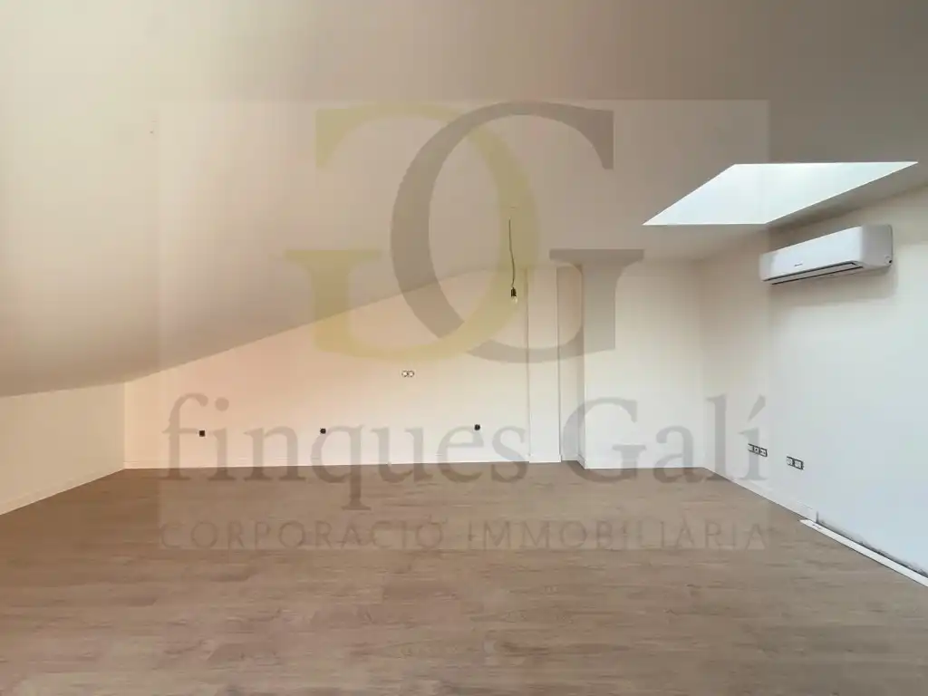 Duplex with lift for sale in Carrer Doctor Lluís Castells 3, imagen 23