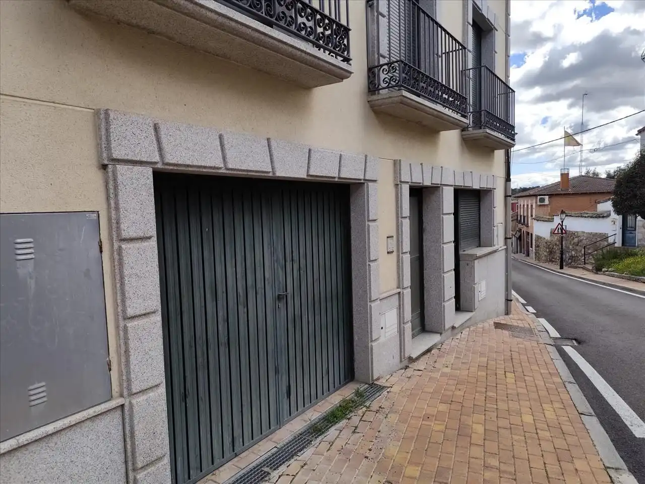Vista exterior de Dúplex en venda en Villamantilla