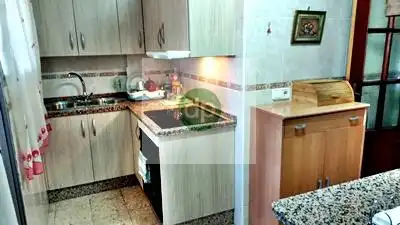 Cuina de Pis en venda en Badajoz amb Aire condicionat, Calefacció i Jardí privat