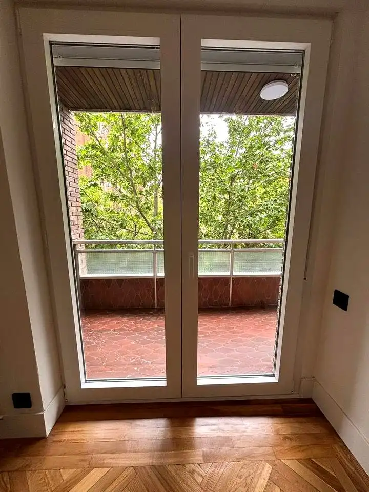 5 hab, 225m² en Castillejos - Cuzco, Tetuán, Madrid - Image 5