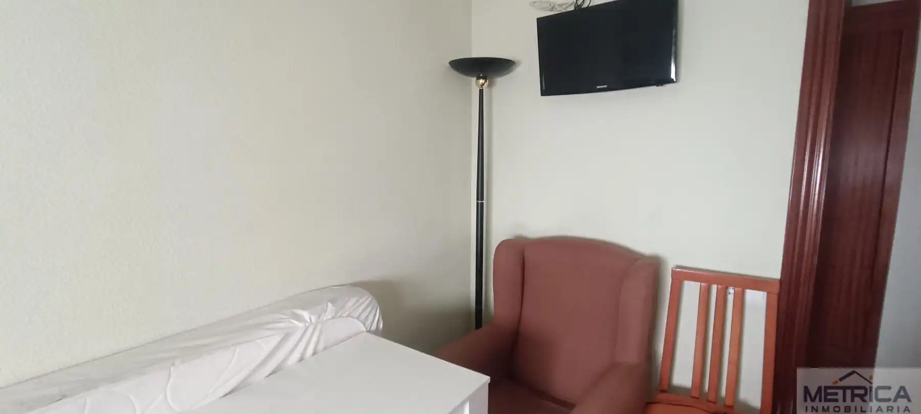 Sala d'estar de Pis de lloguer en Salamanca amb Calefacció, Moblat i Balcó
