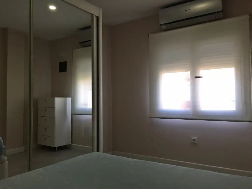 Appartement compact avec ascenseur à vendre à Avenida Carolina Coronado 5, imagen 8