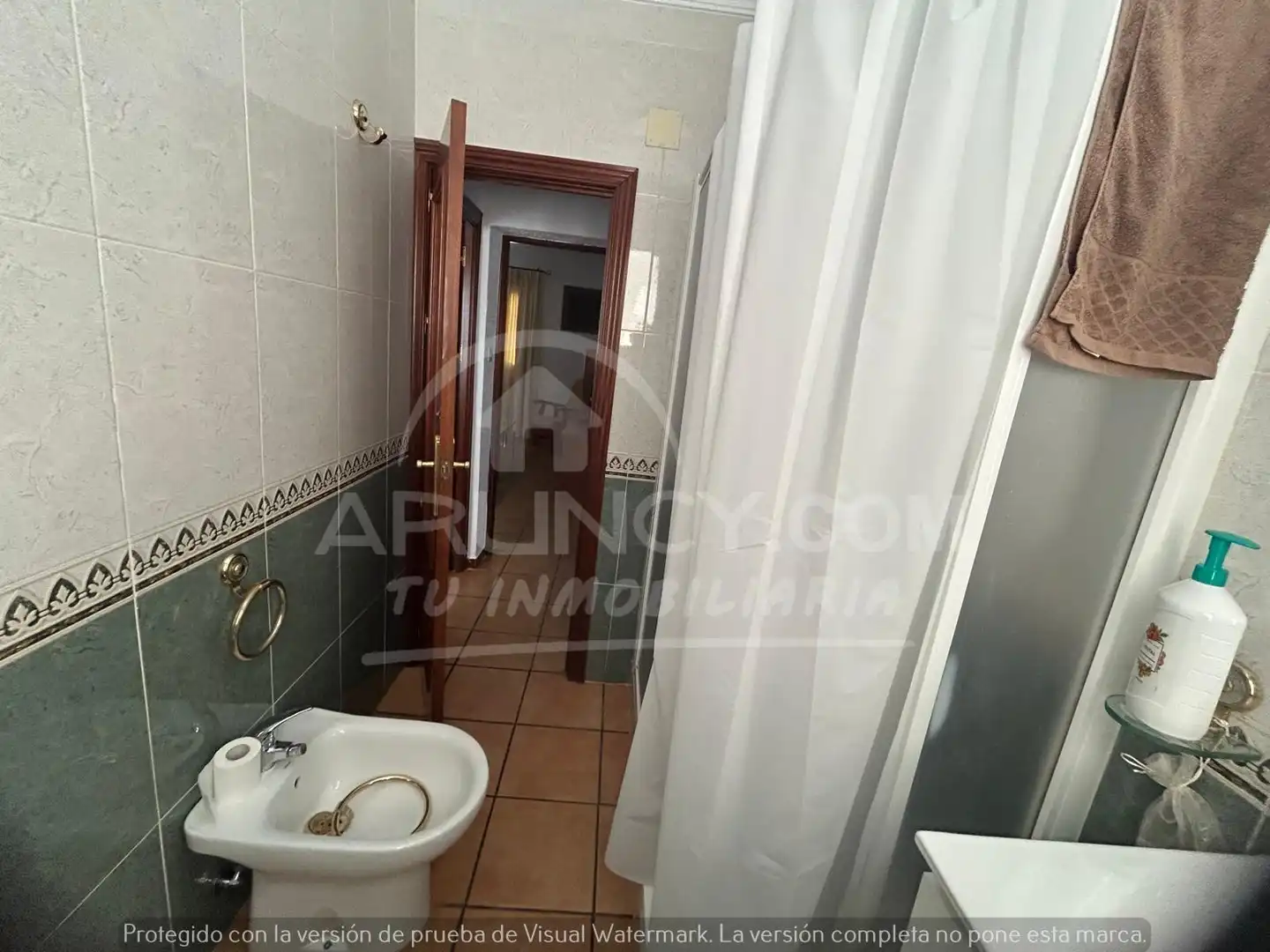 Bathroom of Flat for rent in Alcalá de Guadaira  with Air Conditioner and Furnished