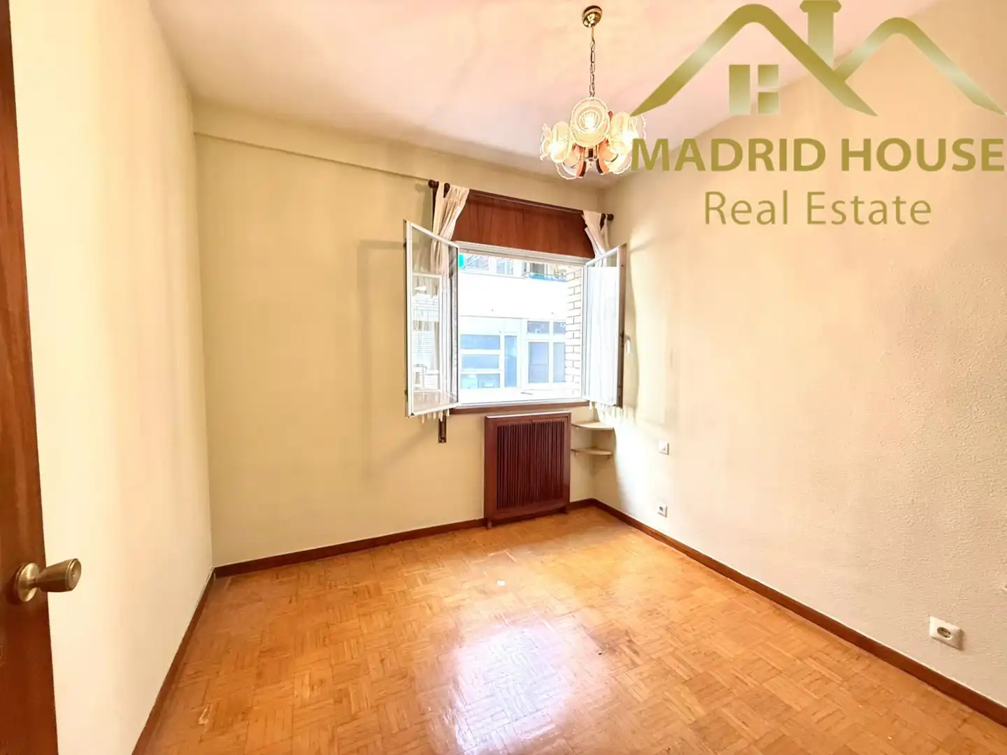 Schlafzimmer von Wohnung zum Verkauf in Madrid mit Heizung und Terrasse