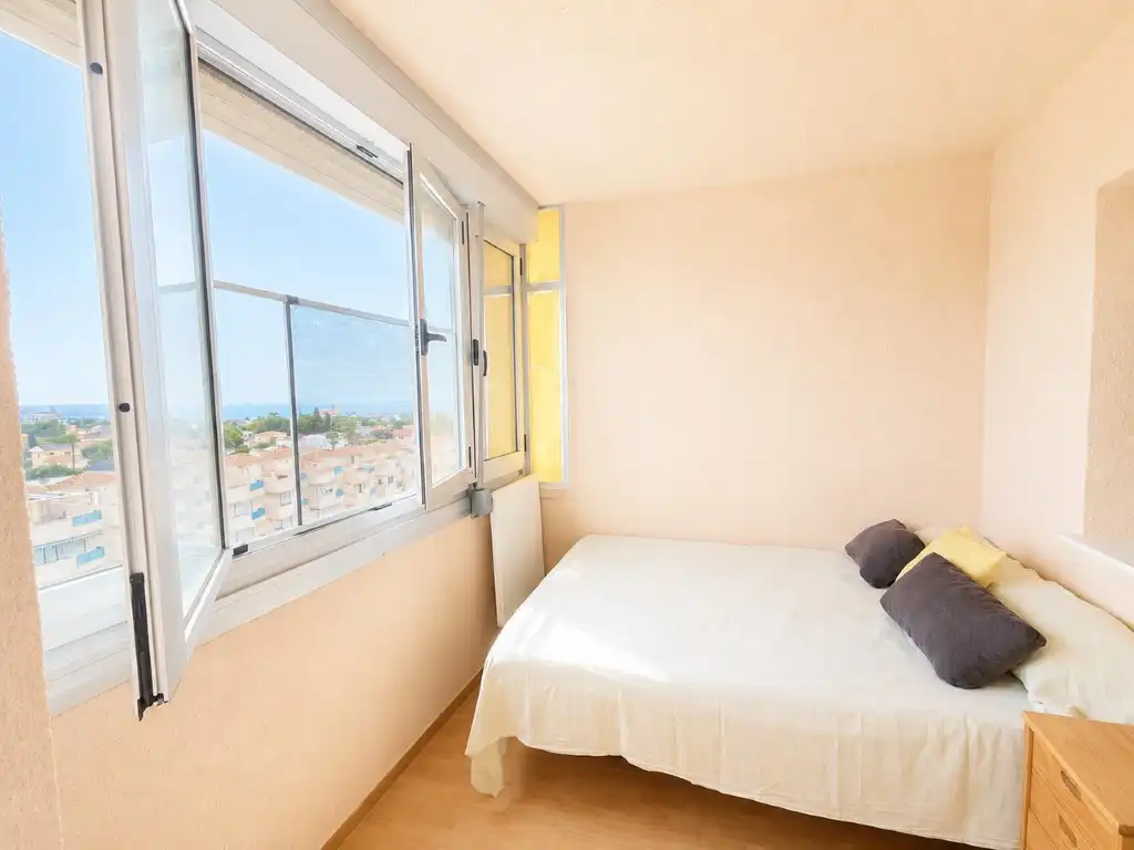 Habitación de Ático en venta en Orihuela con Piscina comunitaria
