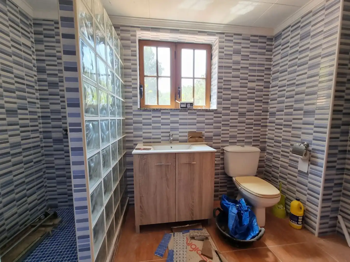 Baño de Casa o chalet en venta en Lloret de Mar con Aire acondicionado, Calefacción y Jardín privado