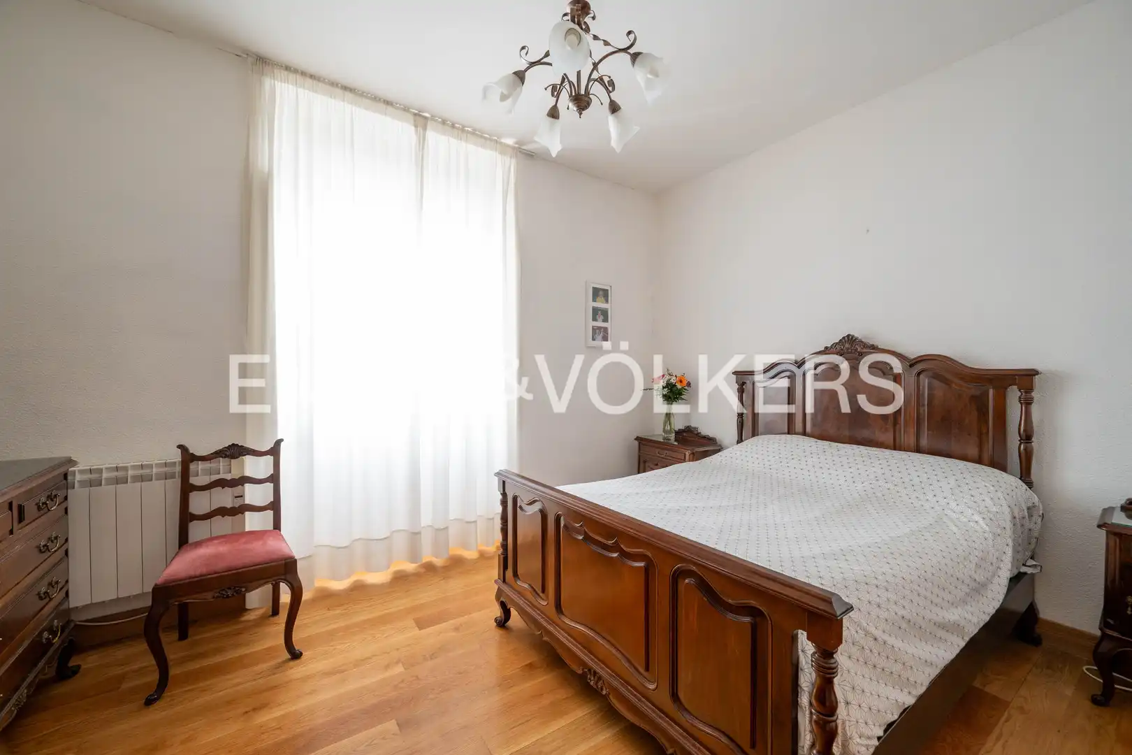 Dormitori de Apartament en venda en Zarautz amb Calefacció, Moblat i Balcó