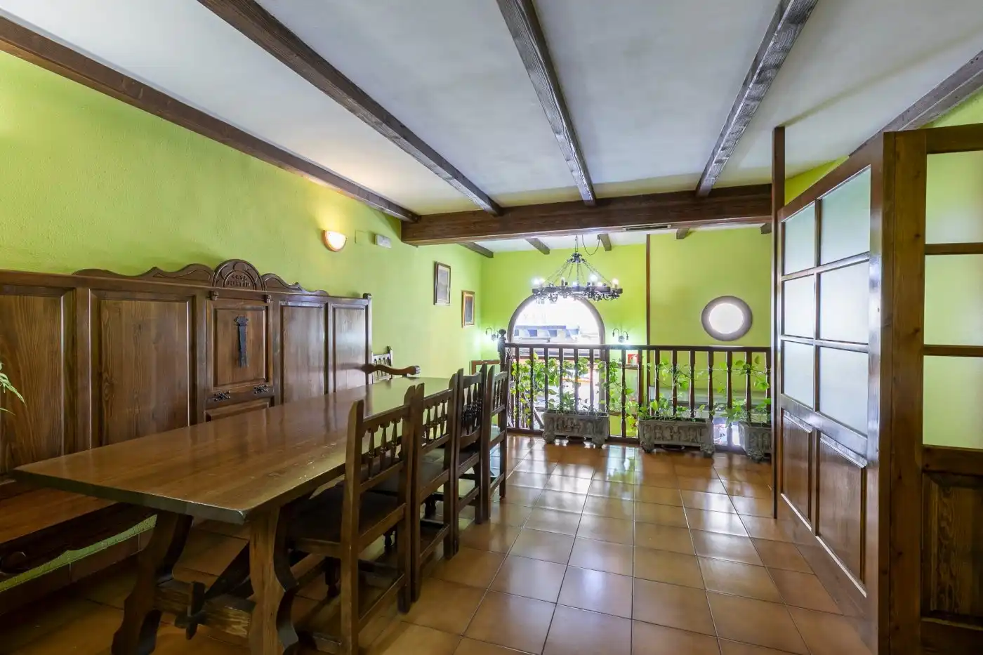 Comedor de Local en venta en Jaca con Aire acondicionado, Terraza y Amueblado