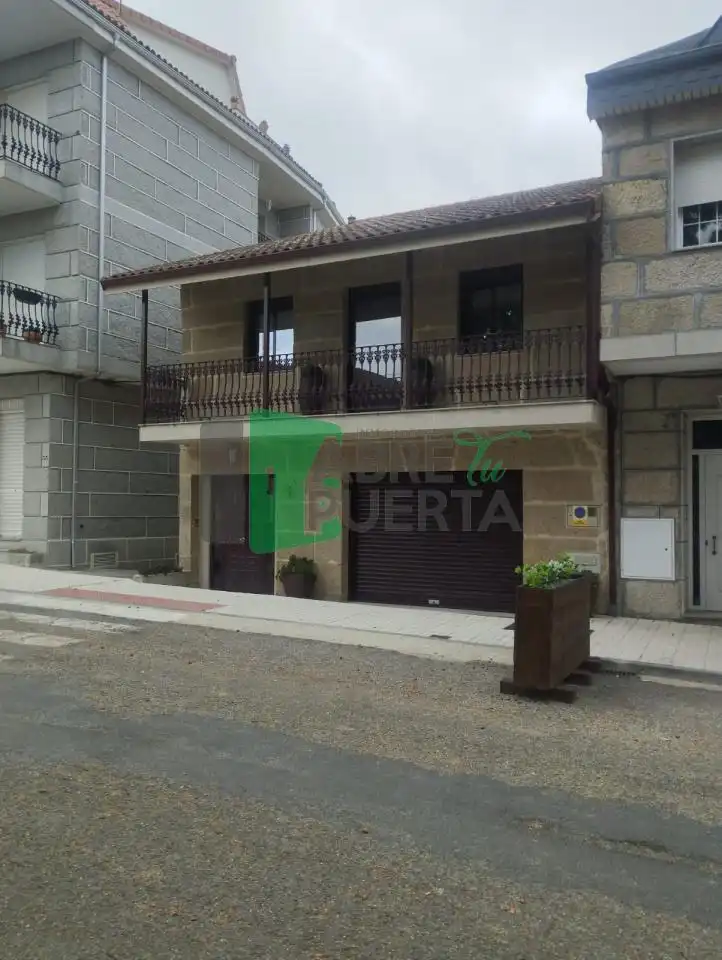 Casa con terraza en venta en Amoeiro, imagen 80