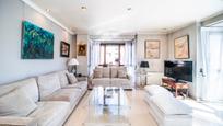 Living room of Flat for sale in  Madrid Capital  with Air Conditioner, Heating and Furnished