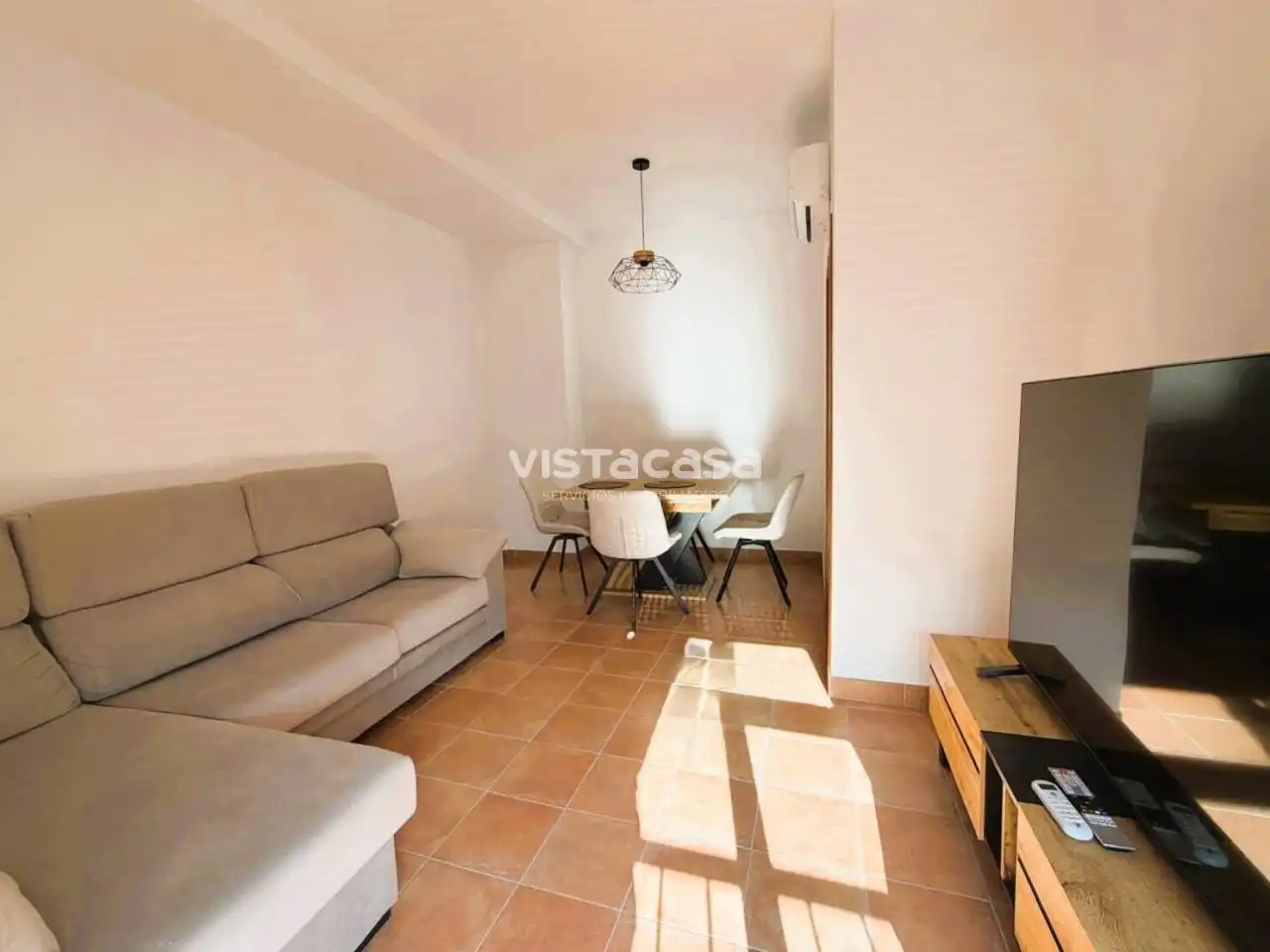 Flat with terrace to rent in Mairena del Alcor