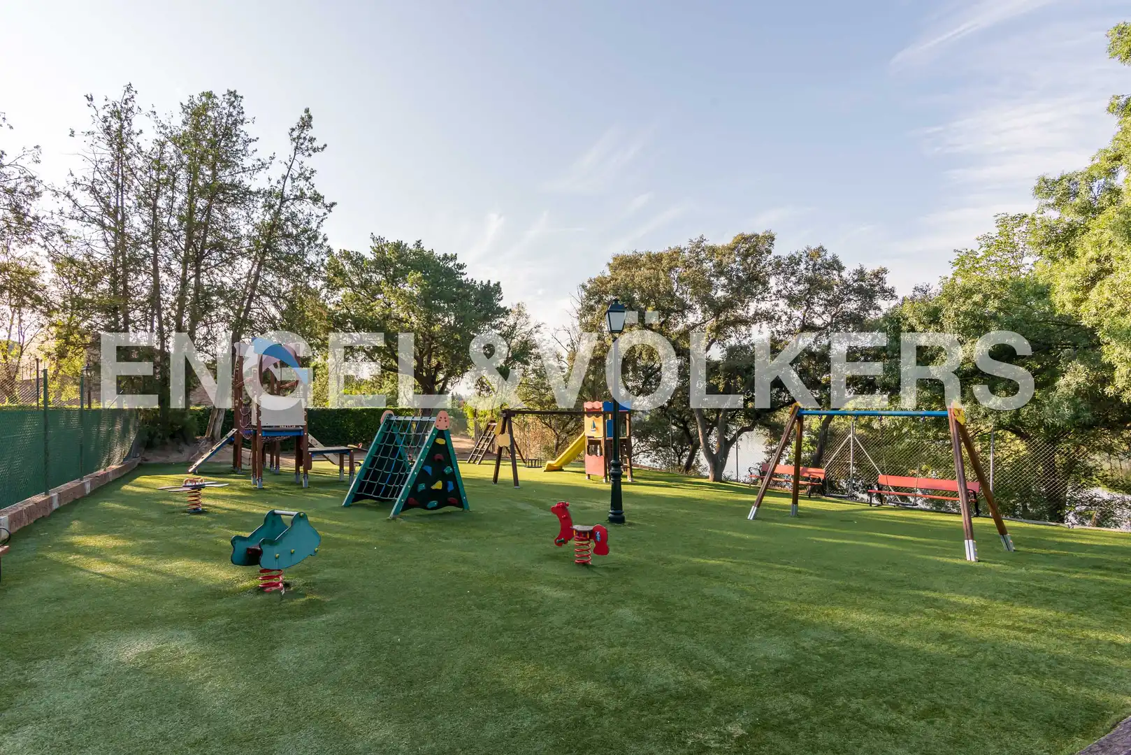 Casa o chalet de alquiler en Las Rozas de Madrid con Aire acondicionado, Calefacción y Jardín privado