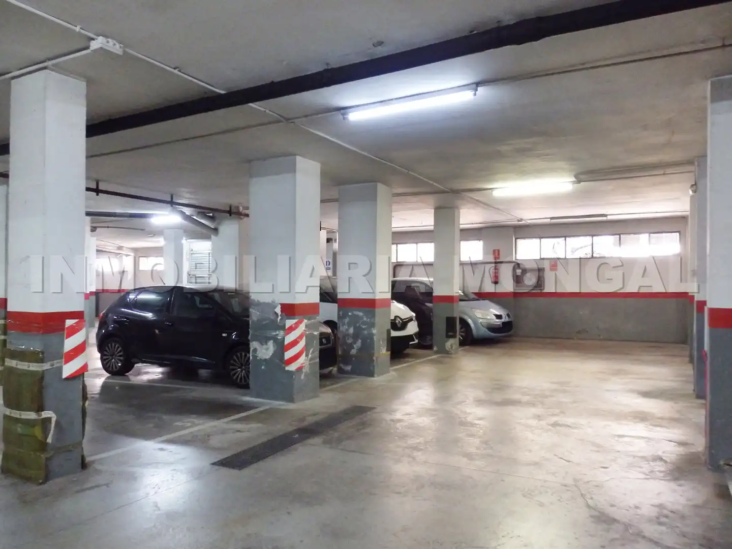 Aparcament de Garatge en venda en Sant Boi de Llobregat