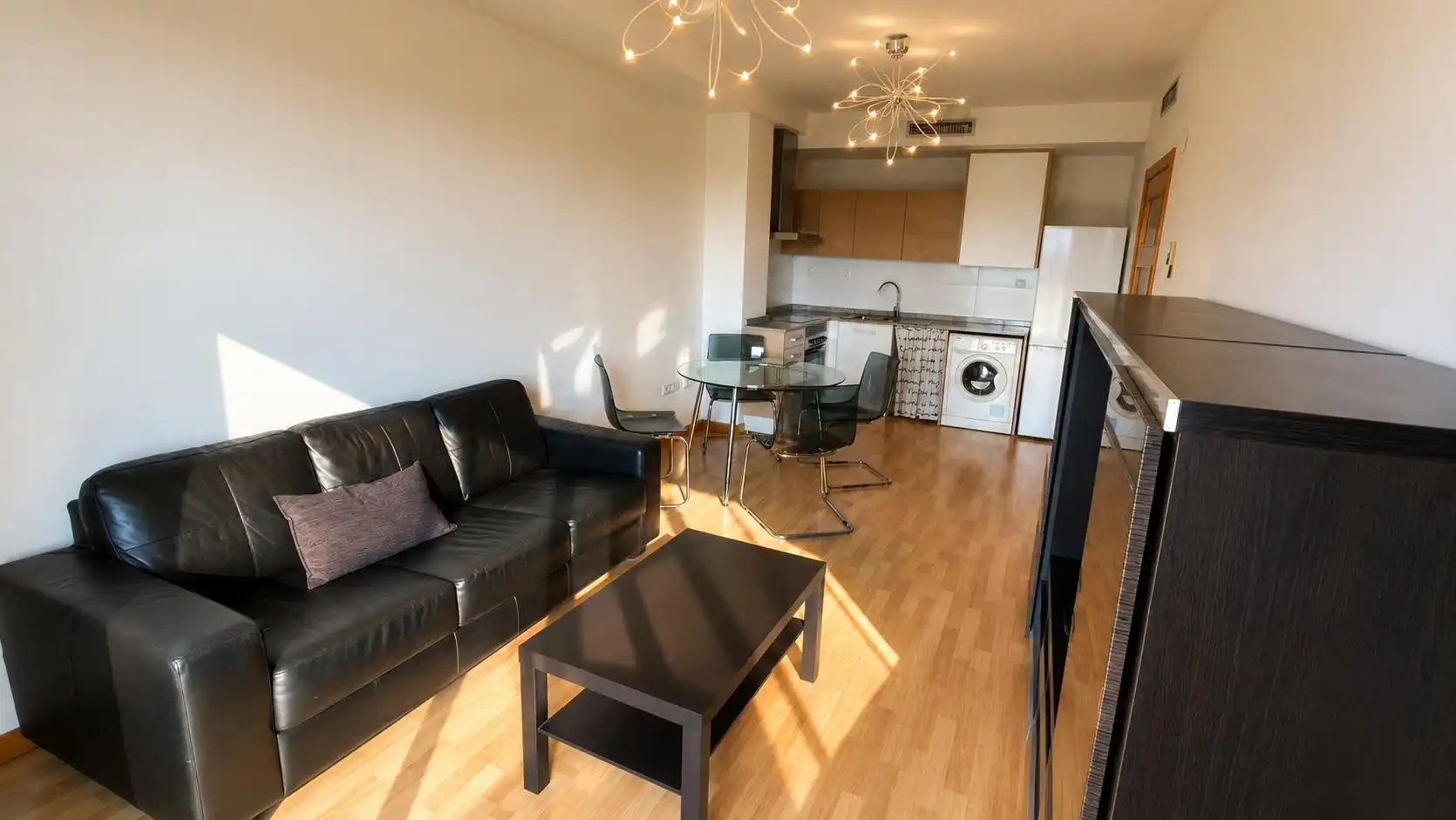 Sala de estar de Piso en venta en Castellón de la Plana / Castelló de la Plana con Aire acondicionado, Calefacción y Trastero