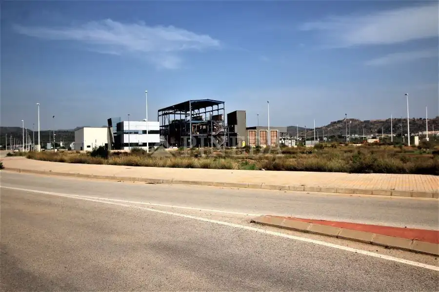 Terreno industrial en venta en Avenida DE LA MAR, Playa Puerto de Sagunto