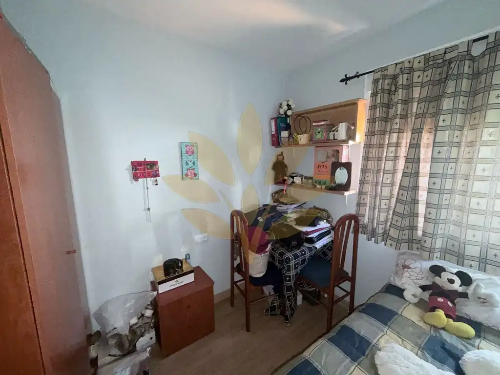 Habitación de Casa adosada en venta en Cáceres