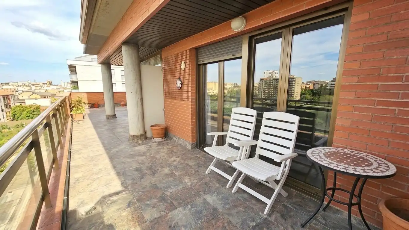 Terraza de Piso en venta en Zaragoza con Aire acondicionado, Calefacción y Terraza