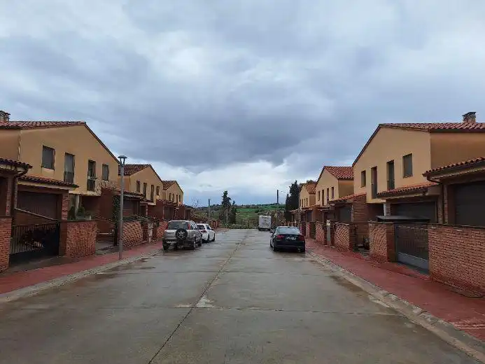 Casa adosada en venta